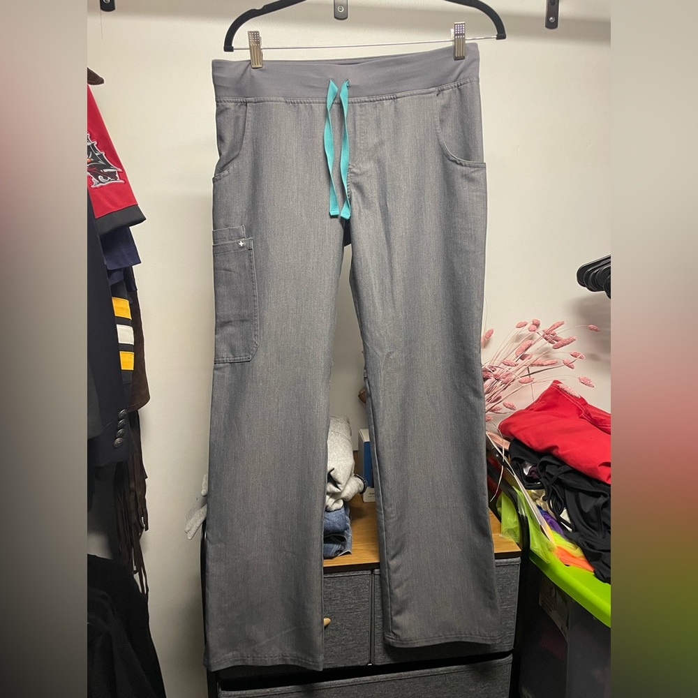 FIGS SCRUB PANTS